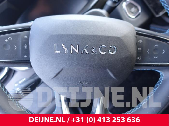 Lynk & Co 01 1.5 PHEV Sloopvoertuig (2023, Blauw)
