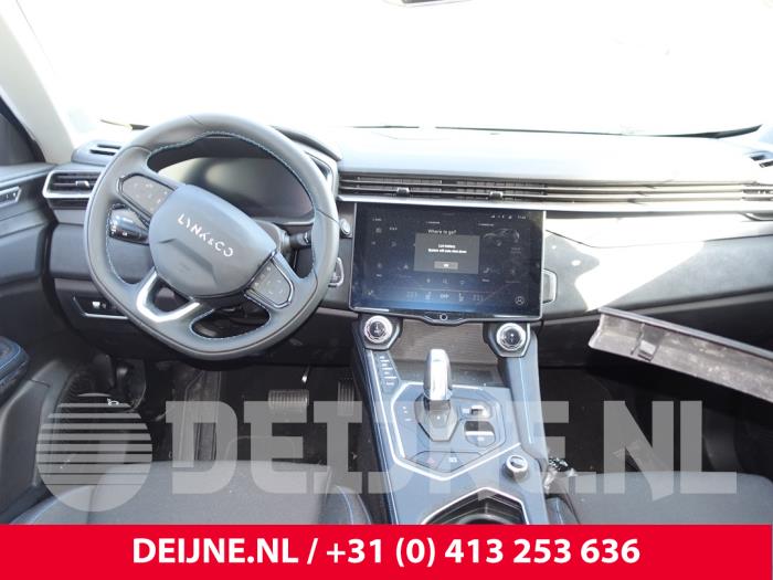 Lynk & Co 01 1.5 PHEV Sloopvoertuig (2023, Blauw)