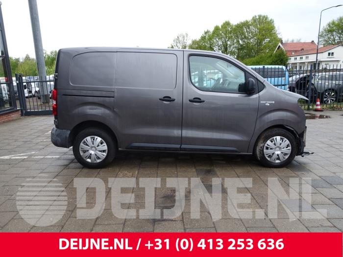 Peugeot Expert 2.0 Blue HDi 120 16V Sloopvoertuig (2017, Donker, Grijs)