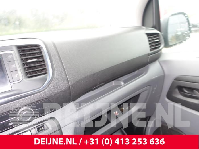 Peugeot Expert 2.0 Blue HDi 120 16V Sloopvoertuig (2017, Donker, Grijs)