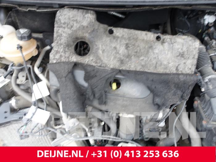 Peugeot Expert 2.0 Blue HDi 120 16V Sloopvoertuig (2017, Donker, Grijs)