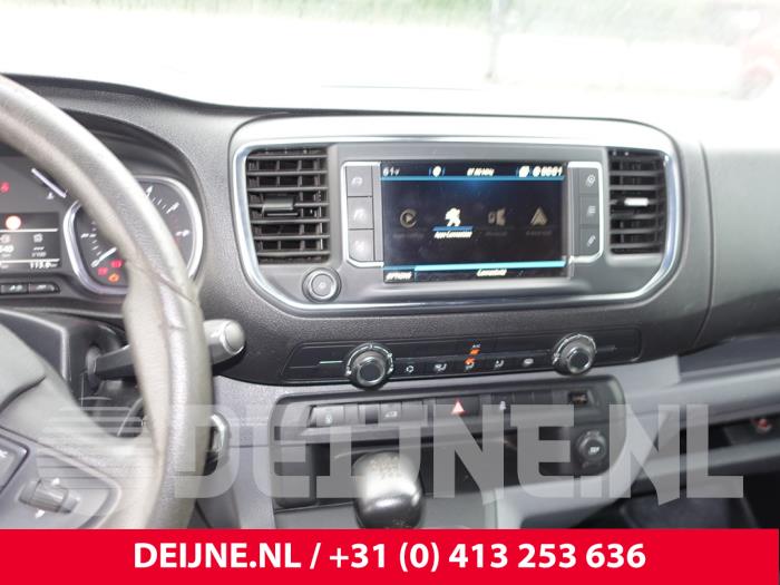 Peugeot Expert 2.0 Blue HDi 120 16V Sloopvoertuig (2017, Donker, Grijs)