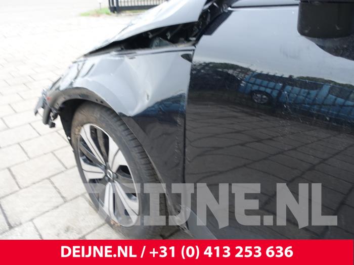 Volvo C40 Recharge Recharge Twin 78 kWh Skrotfordon (2023, ZWART)