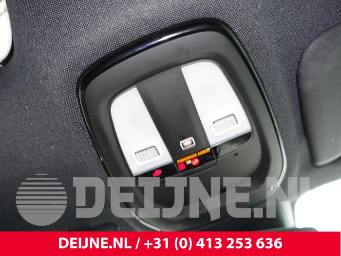 Volvo C40 Recharge Recharge Twin 78 kWh Skrotfordon (2023, ZWART)