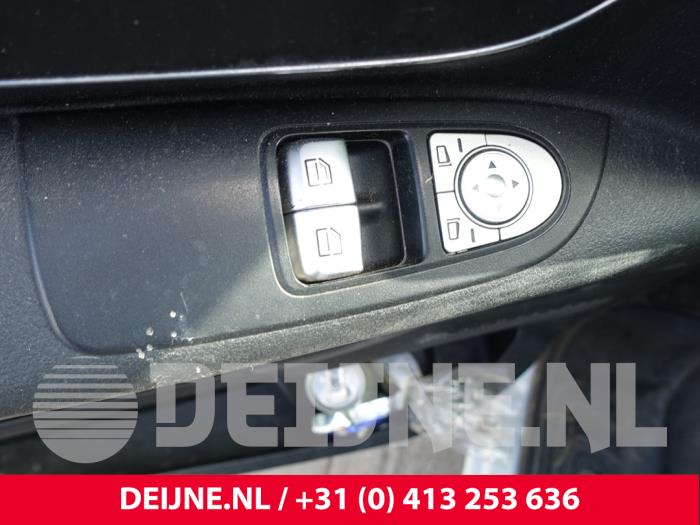 Mercedes Vito 1.6 111 CDI 16V Skrotfordon (2018, WIT)