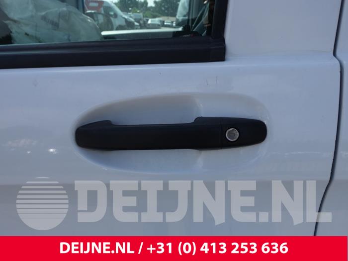 Mercedes Vito 1.6 111 CDI 16V Skrotfordon (2018, WIT)