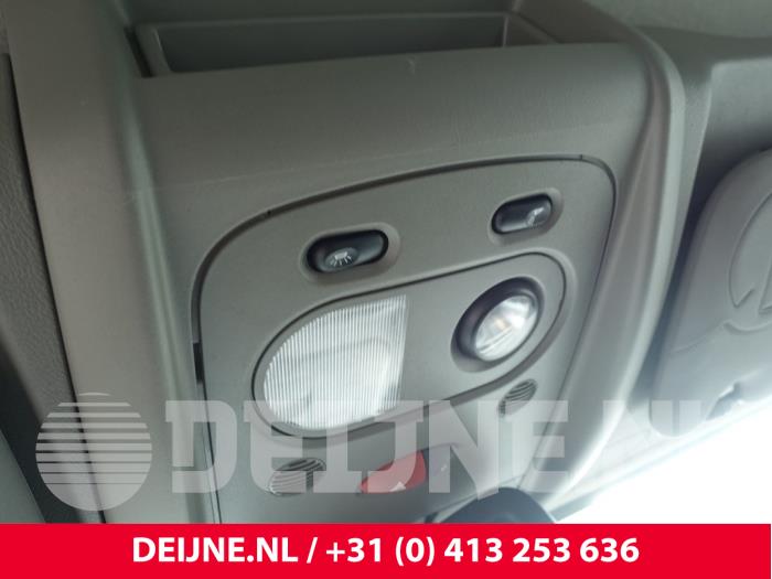 Renault Master III 2.3 dCi 125 16V FWD Samochód złomowany (2015, Bialy)