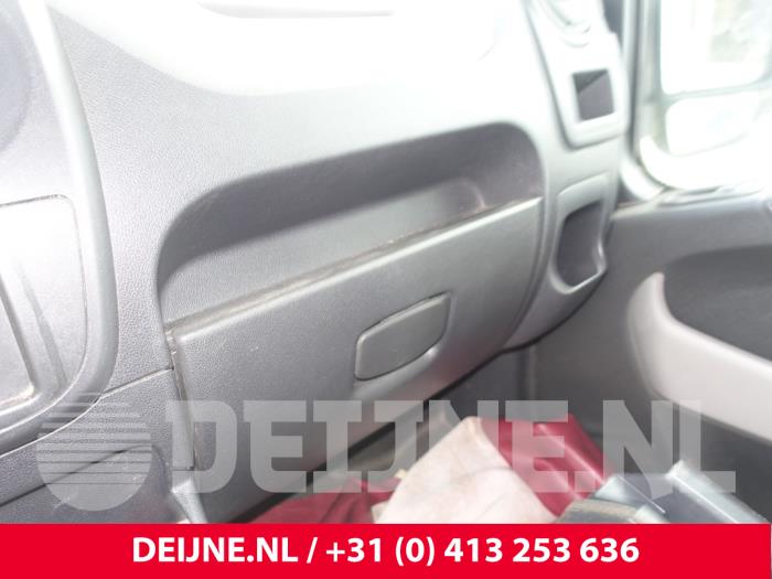 Renault Master III 2.3 dCi 125 16V FWD Samochód złomowany (2015, Bialy)