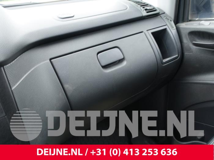 Mercedes Vito 2.2 116 CDI 16V Euro 5 Sloopvoertuig (2010, Blauw)
