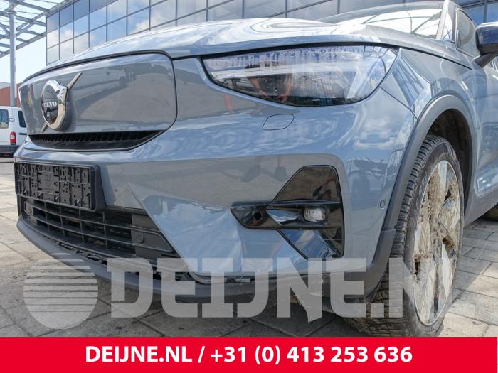 Volvo C40 Recharge Recharge Twin 78 kWh Skrotfordon (2021, GRIJS)