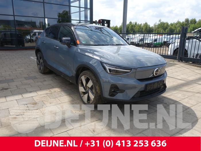 Volvo C40 Recharge Recharge Twin 78 kWh Skrotfordon (2021, GRIJS)