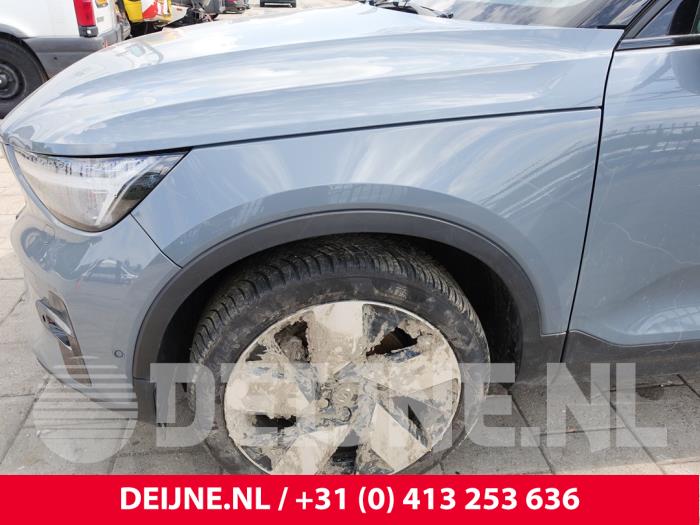 Volvo C40 Recharge Recharge Twin 78 kWh Skrotfordon (2021, GRIJS)