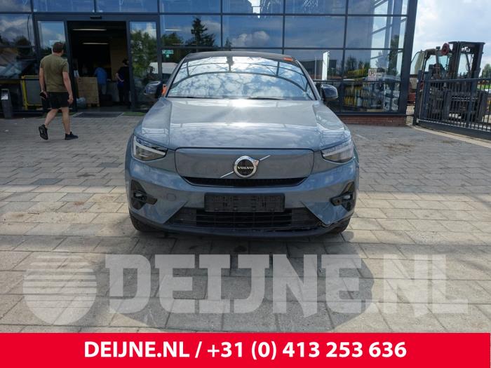 Volvo C40 Recharge Recharge Twin 78 kWh Skrotfordon (2021, GRIJS)