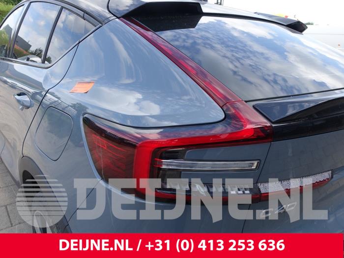 Volvo C40 Recharge Recharge Twin 78 kWh Skrotfordon (2021, GRIJS)