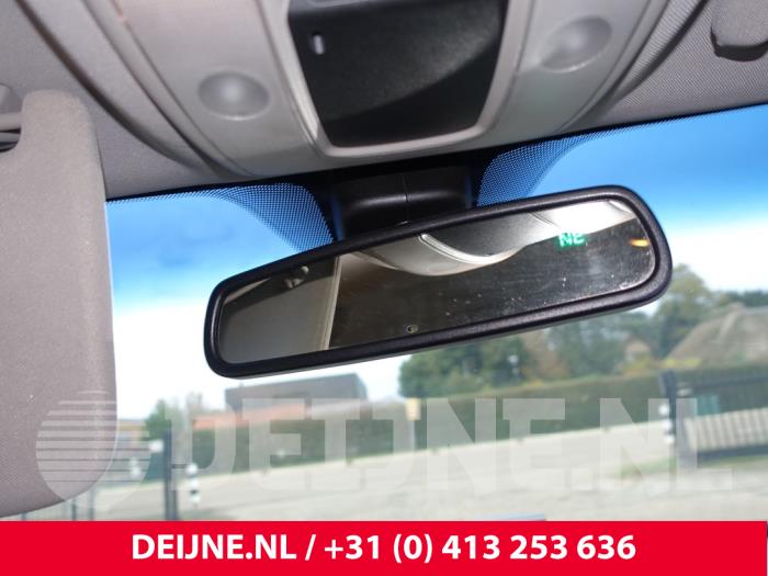 Volvo V70 2.0 D 16V Skrotfordon (2009, ZWART)