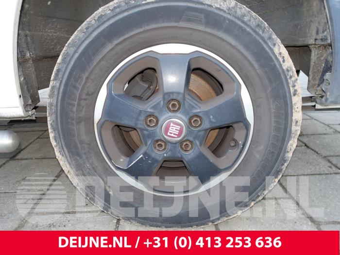 Fiat Ducato 2.3 D 130 Multijet Skrotfordon (2019, WIT)