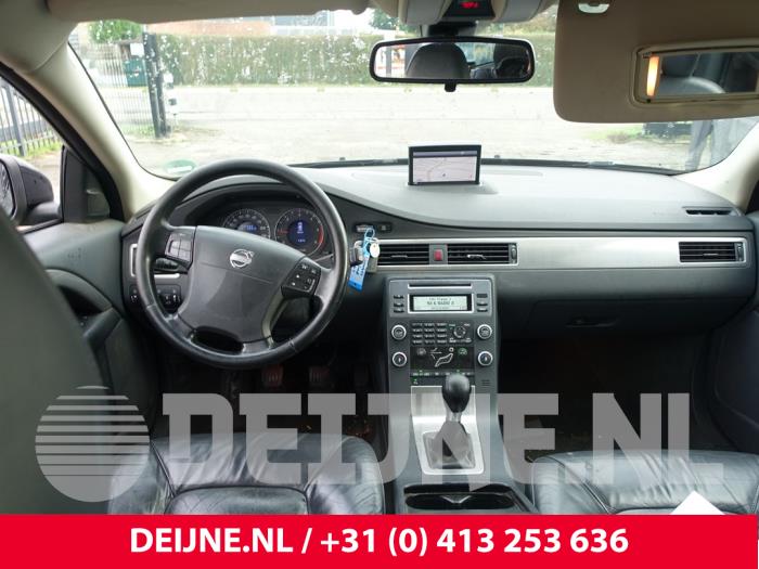 Volvo V70 2.0 D 16V Sloopvoertuig (2008, Zwart)