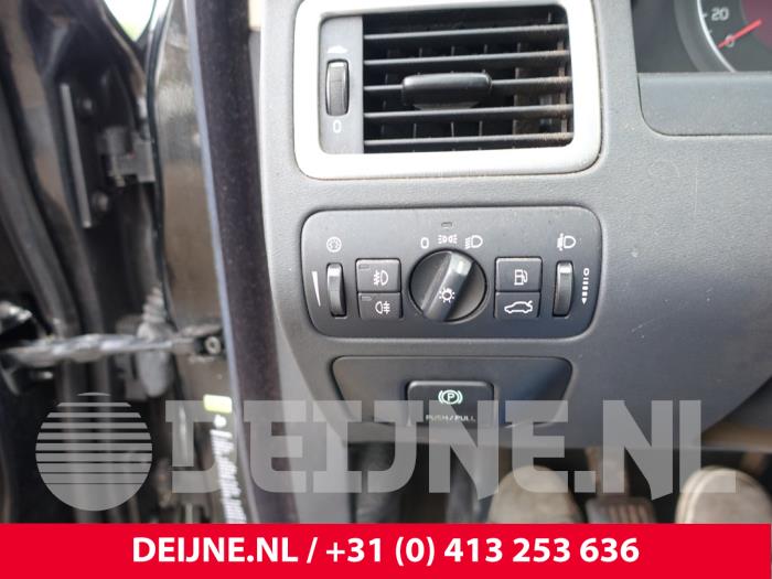 Volvo V70 2.0 D 16V Sloopvoertuig (2008, Zwart)