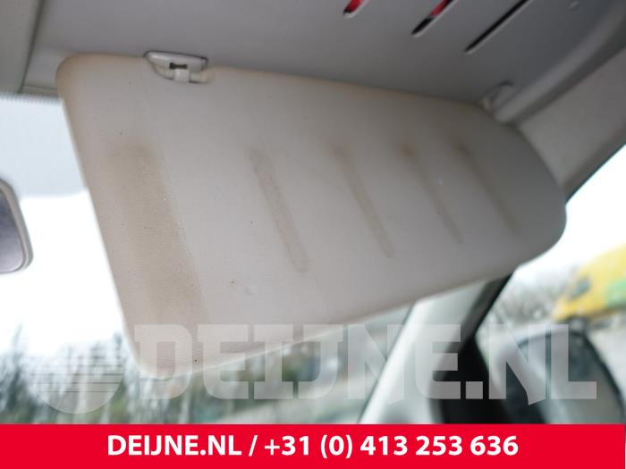 Volkswagen Caddy III 1.6 TDI 16V Samochód złomowany (2013, Bialy)