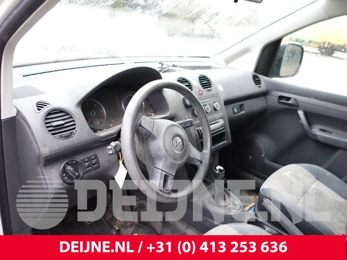 Volkswagen Caddy III 1.6 TDI 16V Samochód złomowany (2013, Bialy)