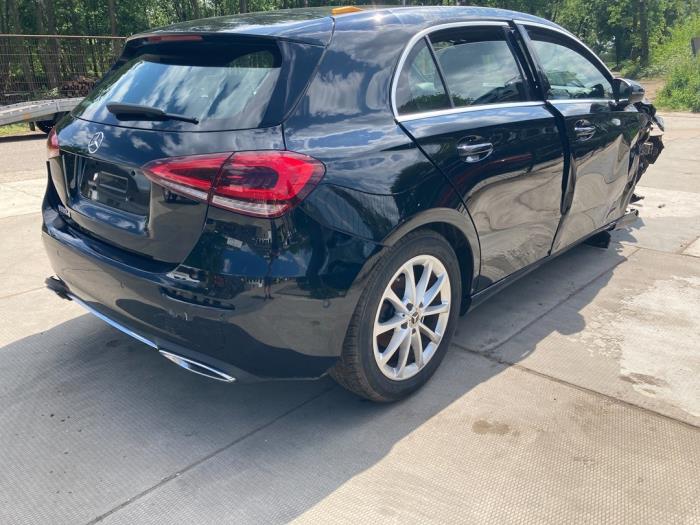 Mercedes A 1.5 A-160d Sloopvoertuig (2019, Zwart)