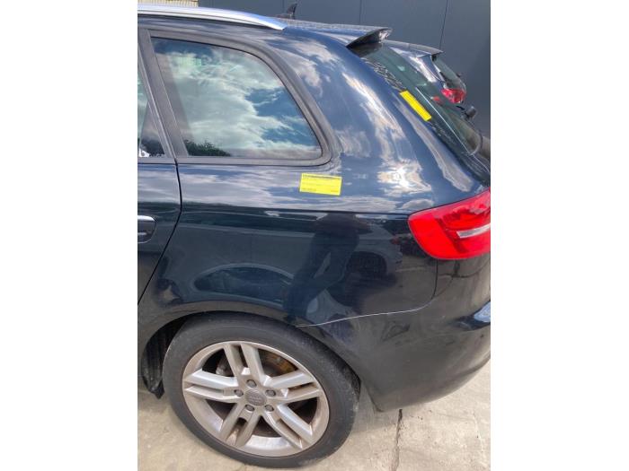 Audi A3 Sportback 1.4 TFSI 16V Samochód złomowany (2011, Czarny)