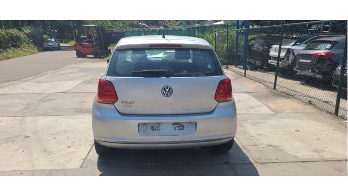 Volkswagen Polo Skrotfordon (2011, ZILVERGRIJS)