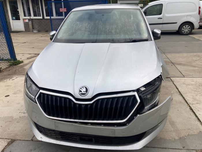 Skoda Fabia III 1.0 12V Sloopvoertuig (2019, Zilvergrijs)