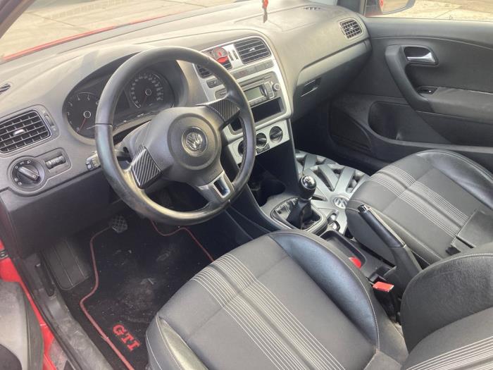 Volkswagen Polo V 1.2 12V Sloopvoertuig (2012, Rood)