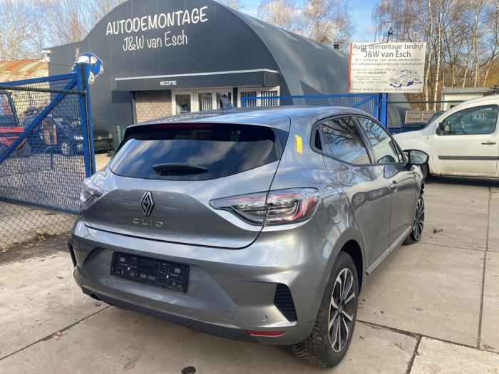 Renault Clio V 1.0 TCe 90 12V Samochód złomowany (2025, Jasny, Mysi)