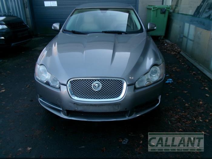 Jaguar XF 2.7 D V6 24V Skrotfordon (2009, VAPOUR GREY)