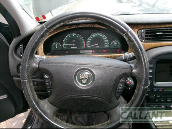 Jaguar S-type 2.5 V6 24V Skrotfordon (2003, MIDNIGHT)