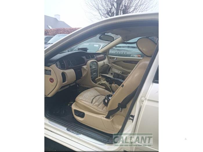 Jaguar X-type 2.2 D 16V Skrotfordon (2008, WIT)