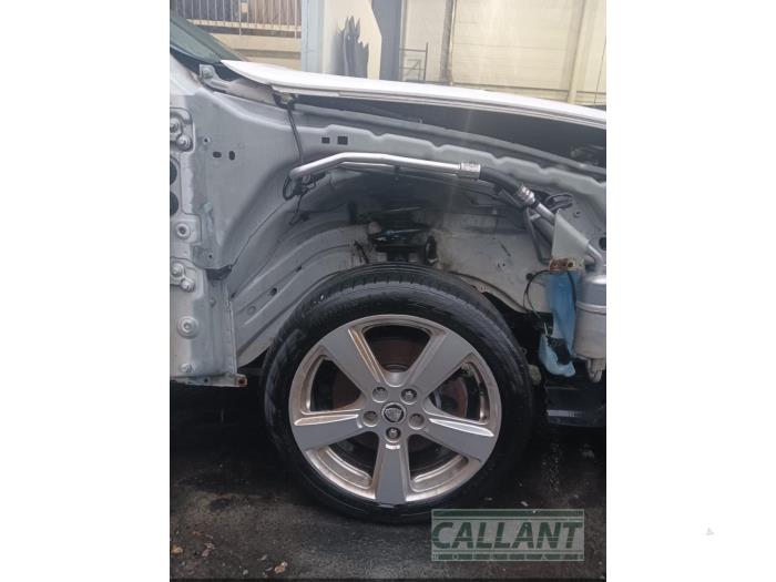 Jaguar X-type 2.2 D 16V Skrotfordon (2008, WIT)