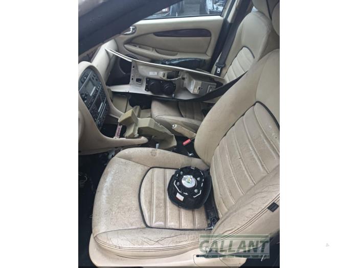 Jaguar X-type 2.2 D 16V Skrotfordon (2008, WIT)