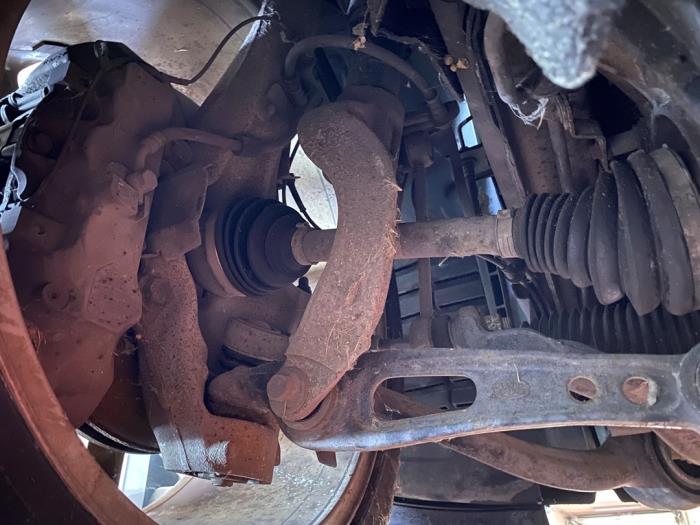 Landrover Range Rover IV 4.4 SDV8 32V Skrotfordon (2015, METALLIC ZWART)