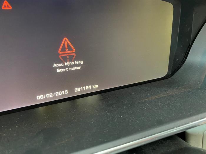 Landrover Range Rover IV 4.4 SDV8 32V Sloopvoertuig (2013, Metallic, Beige)