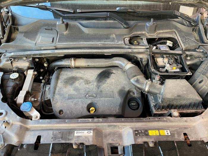 Landrover Discovery Sport 2.2 sd4 16V Skrotfordon (2015, METALLIC GRIJS)