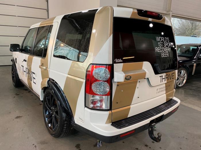 Landrover Discovery IV 3.0 SD V6 24V Skrotfordon (2012, SANTORINI ZWART)