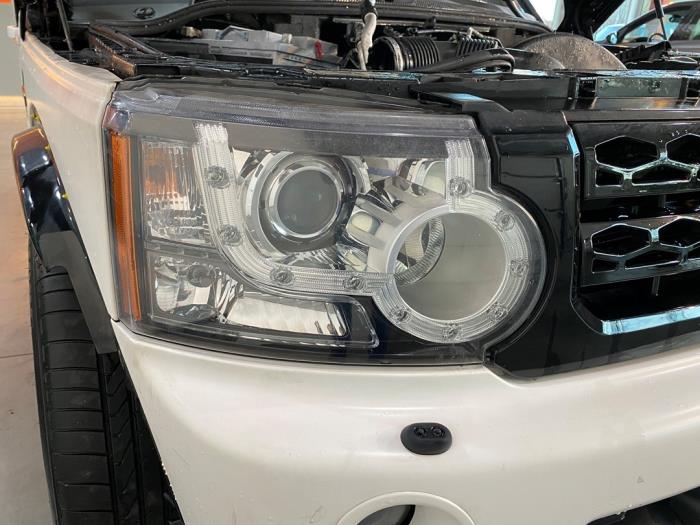 Landrover Discovery IV 3.0 SD V6 24V Skrotfordon (2012, SANTORINI ZWART)