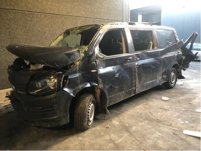 Volkswagen Transporter/Caravelle T6 2.0 TDI 150 California 4Motion Sloopvoertuig (2018, Donker, Blauw)