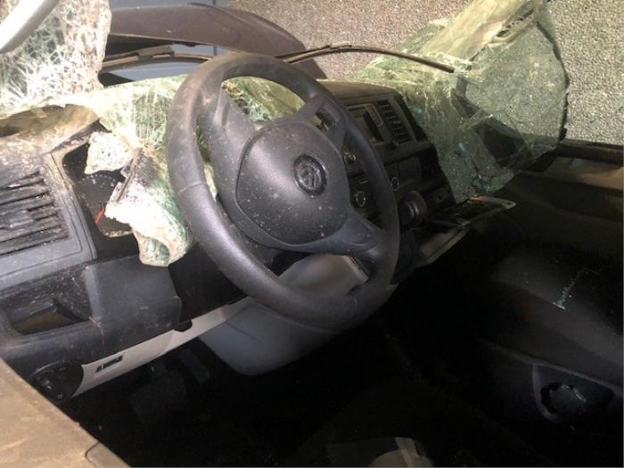 Volkswagen Transporter/Caravelle T6 2.0 TDI 150 California 4Motion Sloopvoertuig (2018, Donker, Blauw)