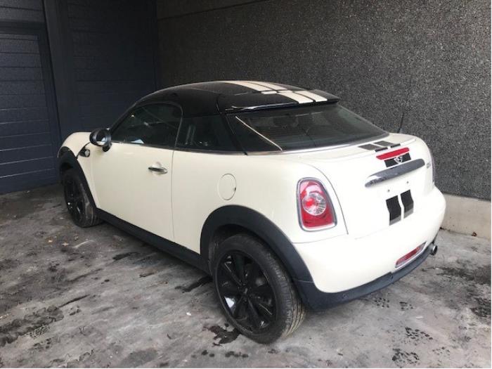 Mini Coupe 1.6 16V Cooper Sloopvoertuig (2015, Wit)