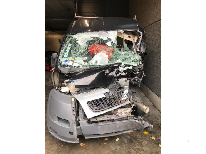 Peugeot Boxer 2.2 HDi 130 Euro 5 Sloopvoertuig (2012, Zwart)