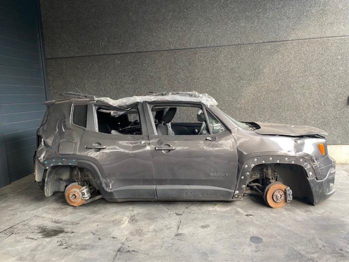 Jeep Renegade 1.6 Multijet 16V Sloopvoertuig (2016, Kristal, Graniet)