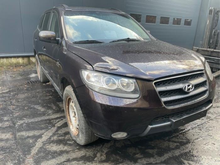 Hyundai Santa Fe II 2.2 CRDi 16V 4x2 Sloopvoertuig (2006, Rood)