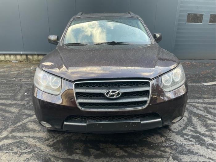 Hyundai Santa Fe II 2.2 CRDi 16V 4x2 Sloopvoertuig (2006, Rood)
