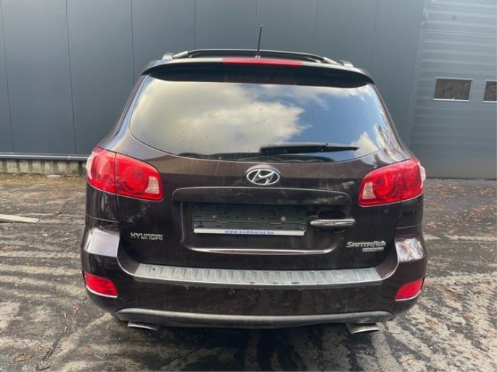 Hyundai Santa Fe II 2.2 CRDi 16V 4x2 Sloopvoertuig (2006, Rood)