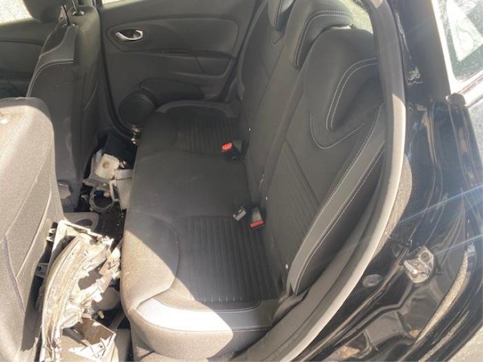 Renault Clio IV 1.5 Energy dCi 90 FAP Skrotfordon (2016, ZWART)