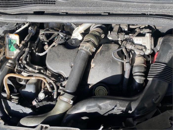 Renault Clio IV 1.5 Energy dCi 90 FAP Skrotfordon (2016, ZWART)